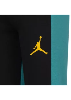 Nike® Boys 4-7 Comic Blocked T-Shirt and Pants Set -Nike® Shop Belk 445